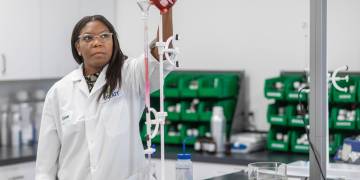 Meet Caron: the R&D Scientist artfully blending creativity and science